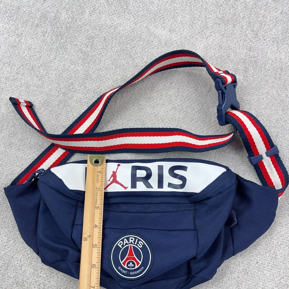 Jordan PSG Paris Saint Germain Crossbody Fanny Pack Clip On Sling Bag Navy